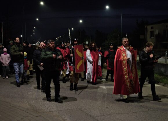 DROGA KRZYŻOWA ULICAMI DĘBEGO